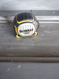 DeWalt Measuresing Tape 