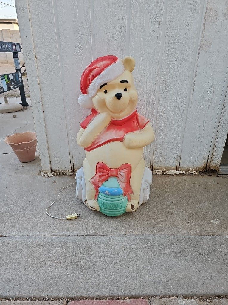 Vintage Whinnie The Pooh Christmas Blow Mold Yard Display
