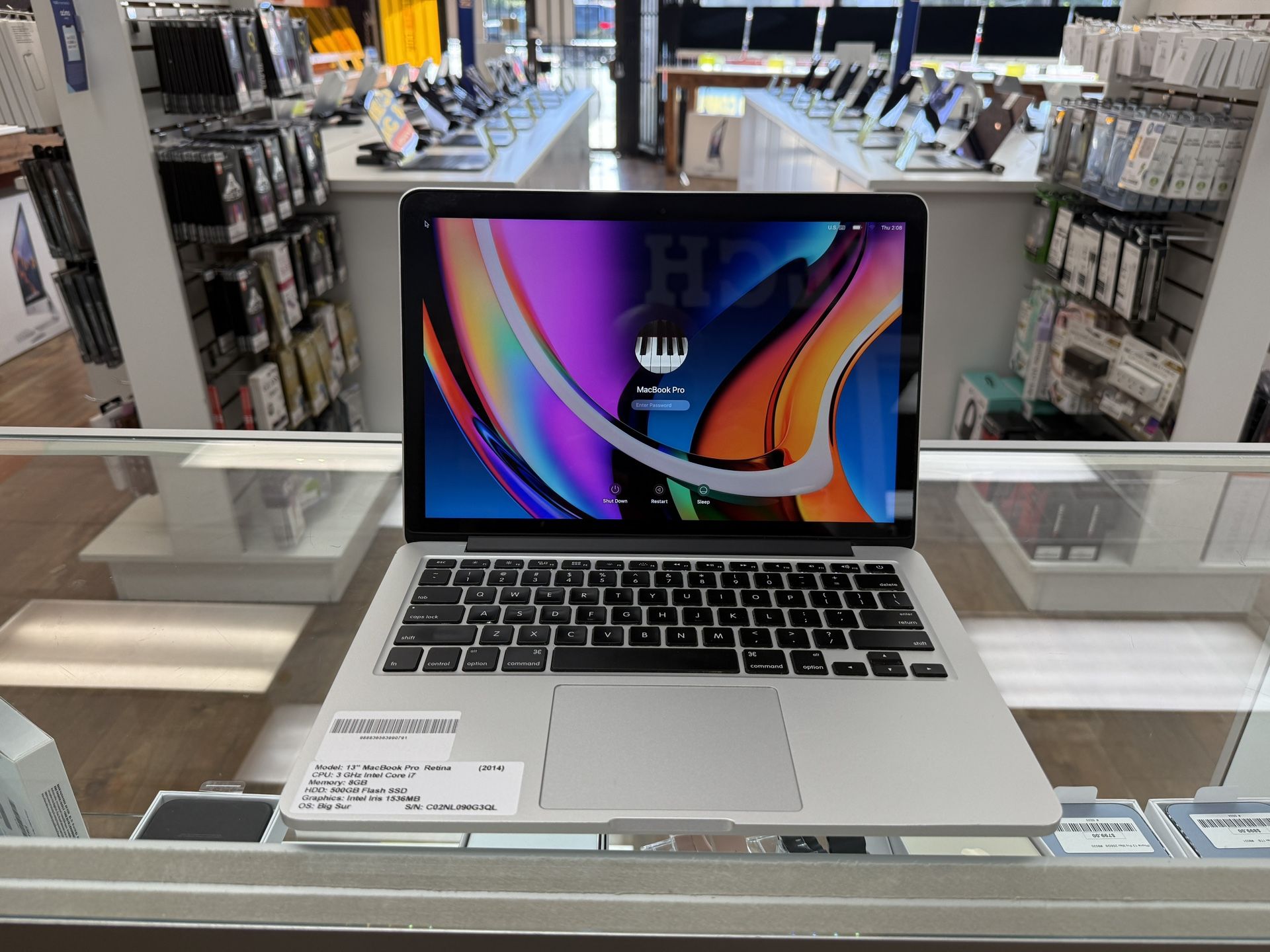 Macbook Pro 13 Inch Retina 500GB SSD 16GB RAM Laptops & Netbooks