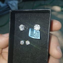 Moisanite VVS earings