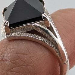 Black Onyx .925 Sterling Silver Ring  SIZE 5.5 