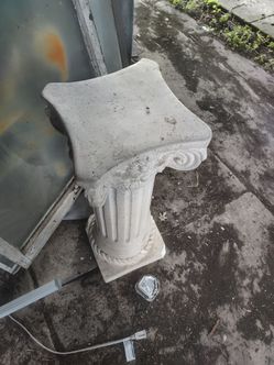 White pedestal