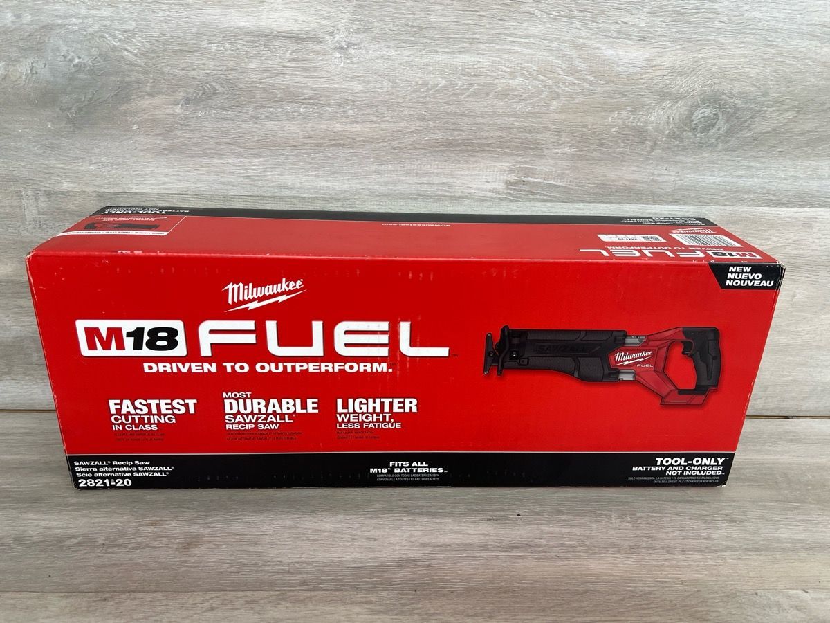 Milwaukee 2720-20 M18 FUEL SAWZALL Brushless Cordless Reciprocating Saw (PO1021947)