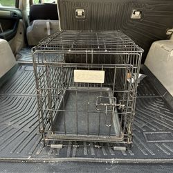 Petco XS Dog Crate With Divider