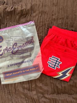 EE Men basketball shorts