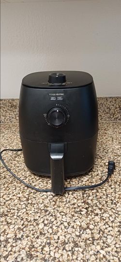 Air fryer black 400F timer