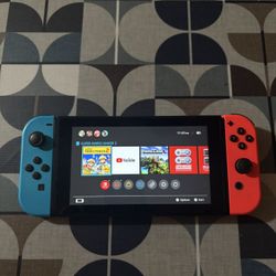 Nintendo Switch With Mario Maker 2 / No Charger Only Switch