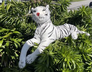 Melissa & Doug Giant Siberian White Tiger