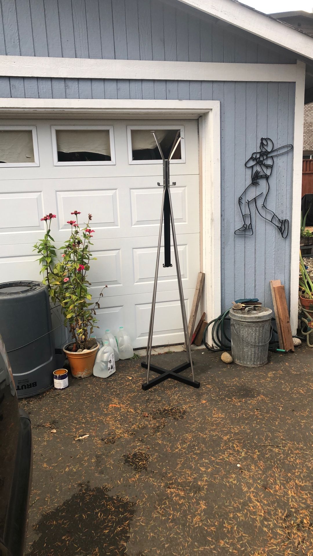 Standing coat rack wood Metal