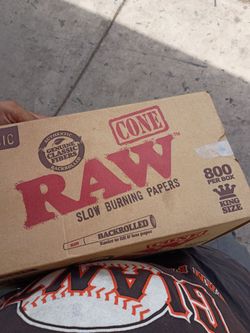 Raw papers box 800 per box