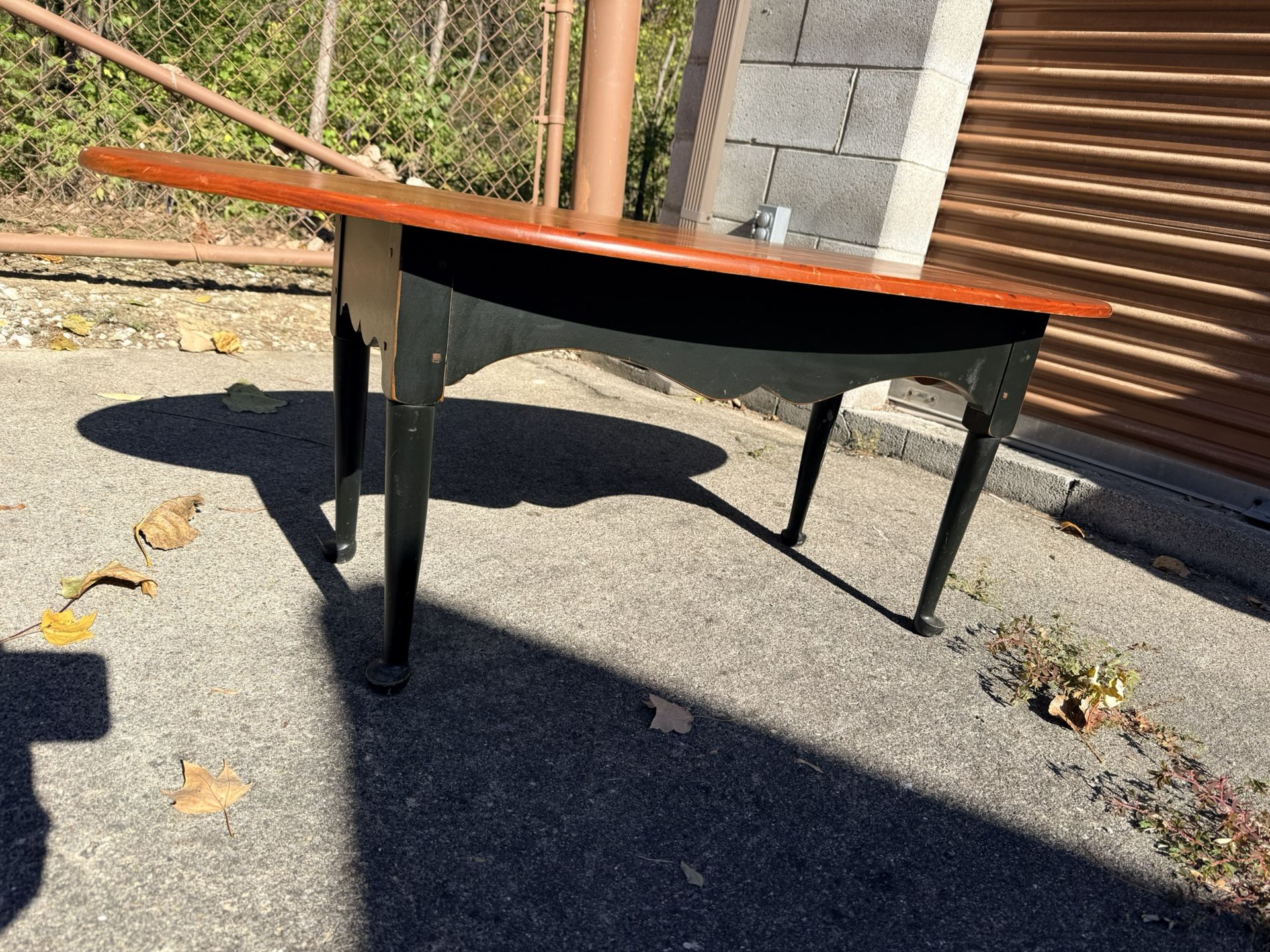 Vintage Coffee Table David T. Smith & Co. Cabinetmakers & Grainers