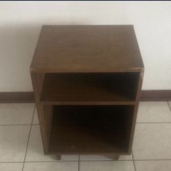 Beautiful Night Stand Or Wardrobe Rack/closet 