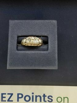 Yellow Gold 10k (.417) 2.3 grams Size 8