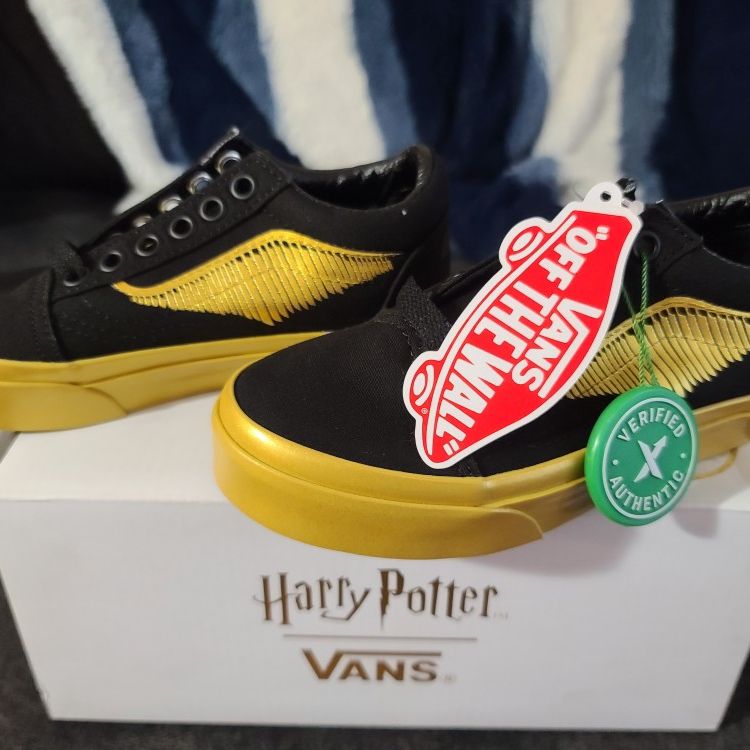 Vans Old Harry Potter Golden Snitch Brand New for Sale Hoffman Estates, IL - OfferUp