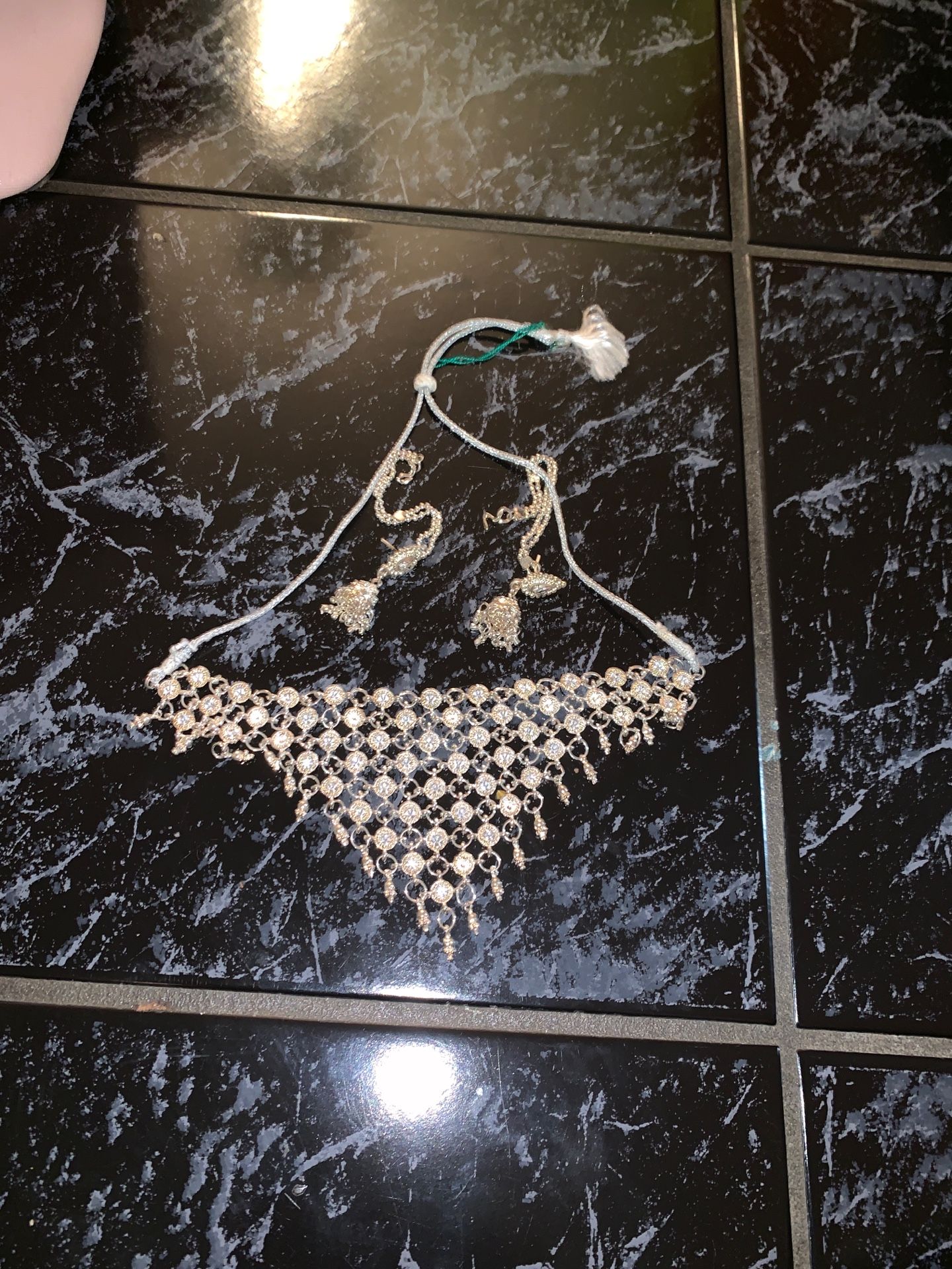 Triangle diamond set