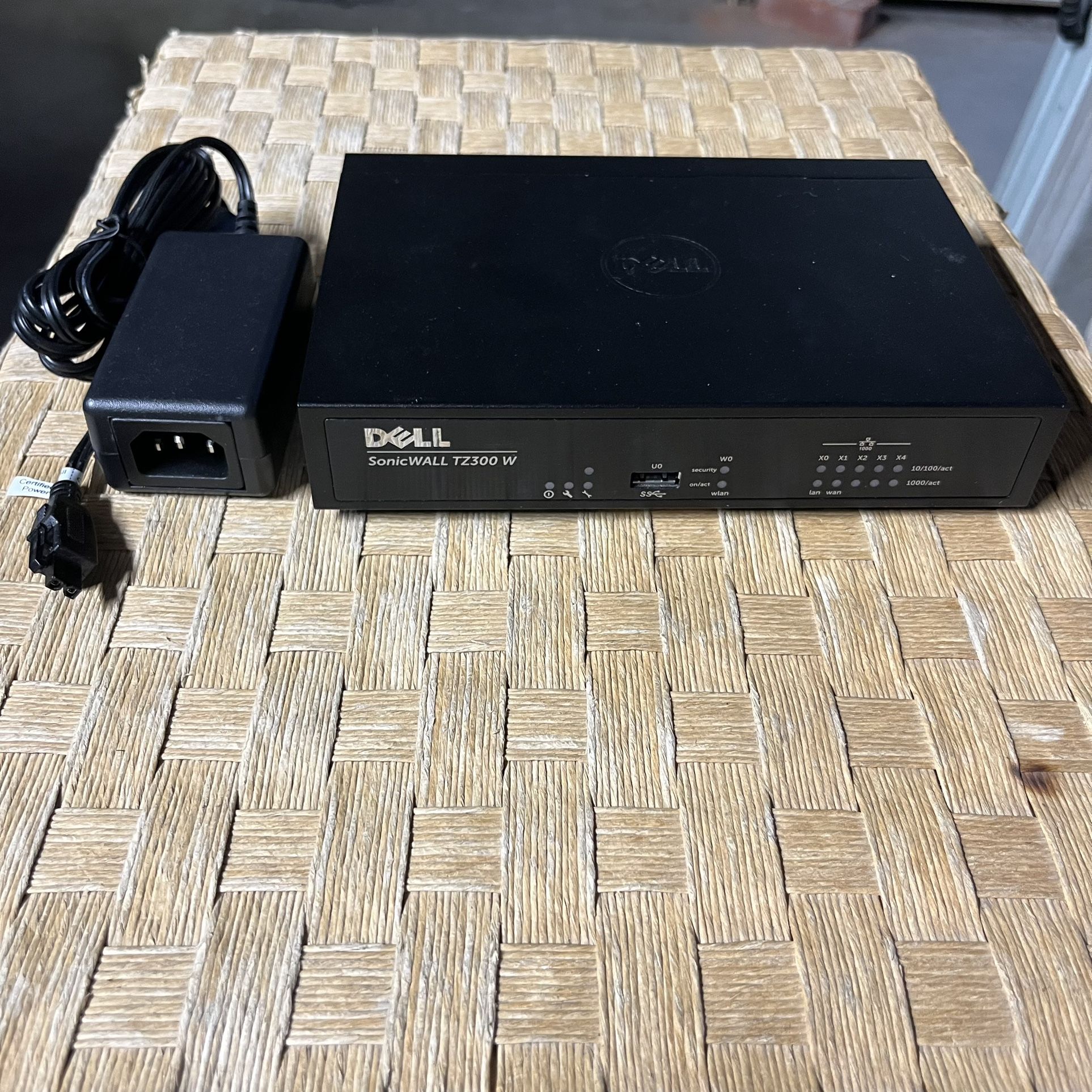 Dell Sonicwall Wireless TZ300 W Firewall Appliance + AC Power Adapter, APL28-OBS