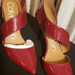Calvin Klein Pumps