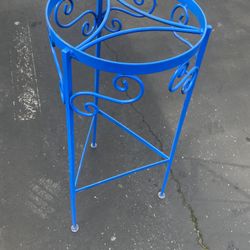 Metal Plant Stand About 2’ Or Less 