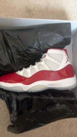 Jordan 11 cherry