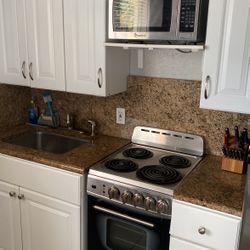 Kitchen Cabernet With Microwave 