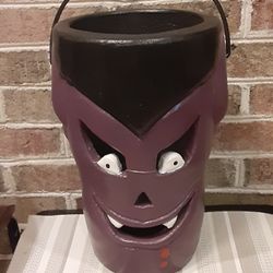 NEW 13" Handcrafted Halloween Vampire LUMINARY