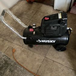 Husky 8 Gallon 150 Psi Air Compressor