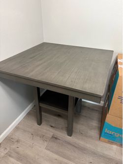 Kitchen table