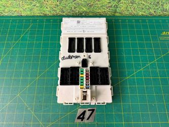 16-19 Mini Cooper Clubman Body Control Module BCM Controller Domain Computer OEM