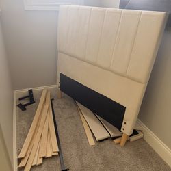 Twin Bed Frame, Velvet Upholstered Platform Bed with Wave Headboard for Girls/Kids, Easy Assembly, No Box Spring Needed, cream