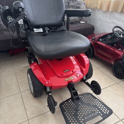 Pride Jazzy Select Power Wheelchair
