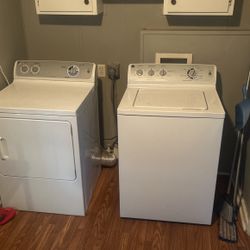 Matching Washer And Dryer Set HG