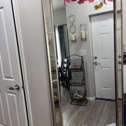 TALL GLASS MIRROR 