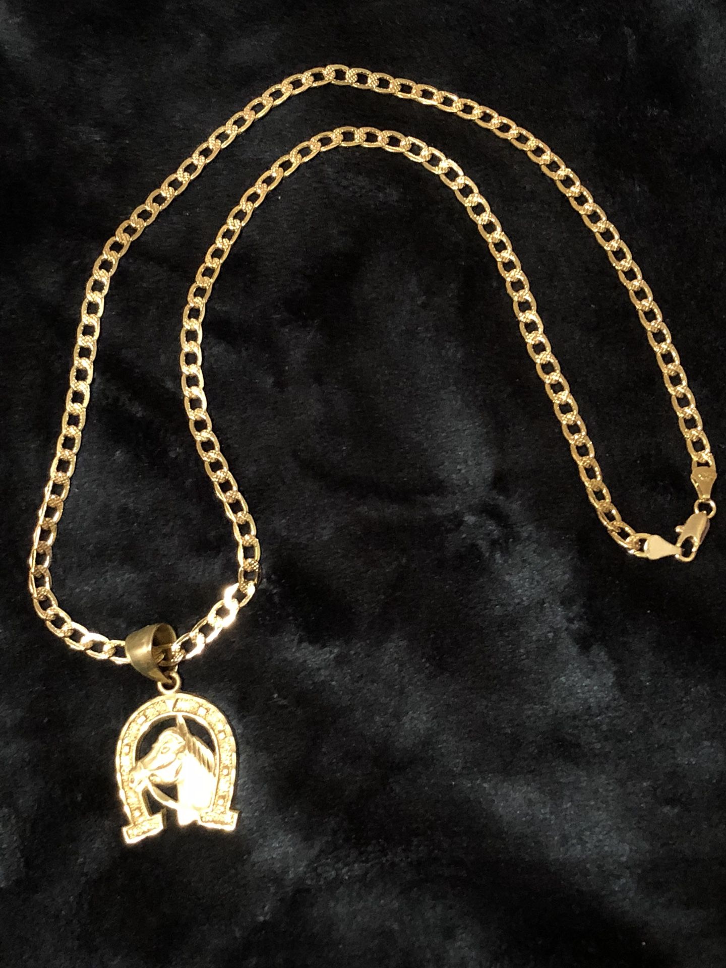Curb Cuban link diamond cut GOLD PLATED Necklace With Lucky Horse Charm