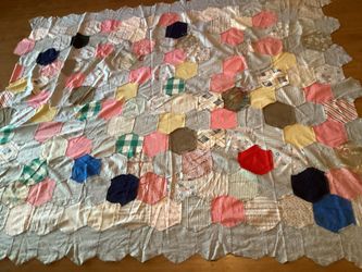 Quilt Top (only top)   72” X 86”