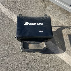 Snap-on Seat