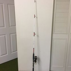 Vintage Shakespeare Fishing Pole for Sale in Renton, WA - OfferUp