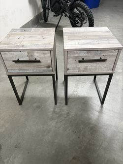 Set of 2 Rustic Farmhouse Nightstands