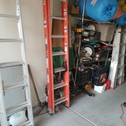 Fiberglass 16 Feet Ladder 