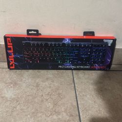 LVLUP pro Gaming Keyboard With Led Keys 