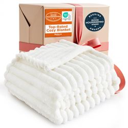 50x60 GentleSoft Ribbed Soft Fluffy Blanket, Off-White, NEW