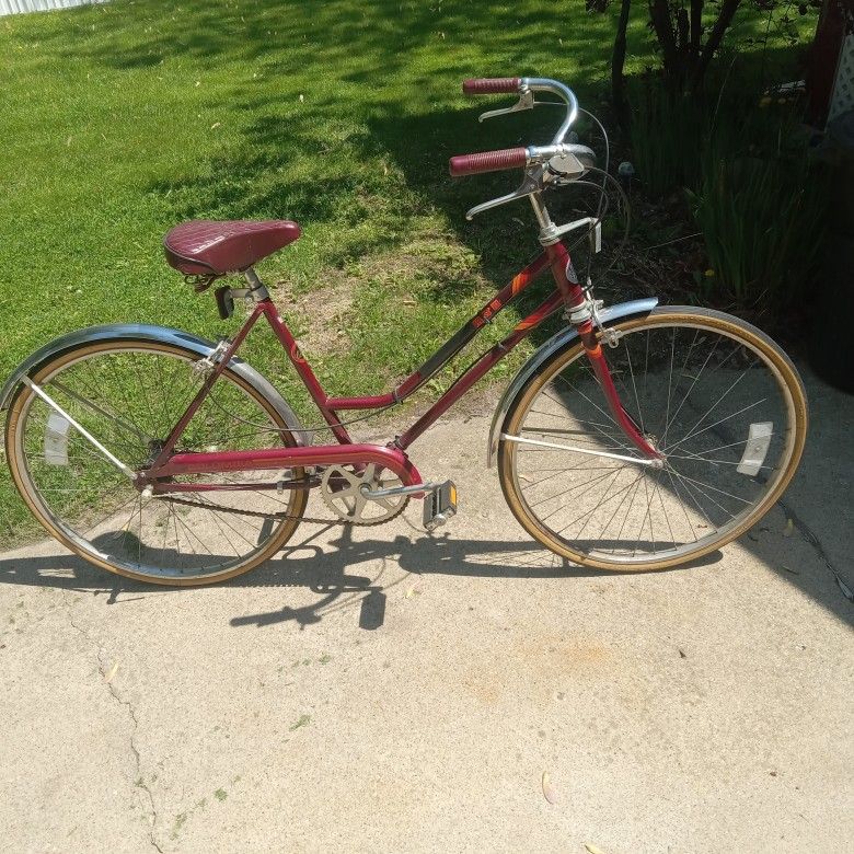 COLUMBIA 3 SPD GIRLS  BICYCLE