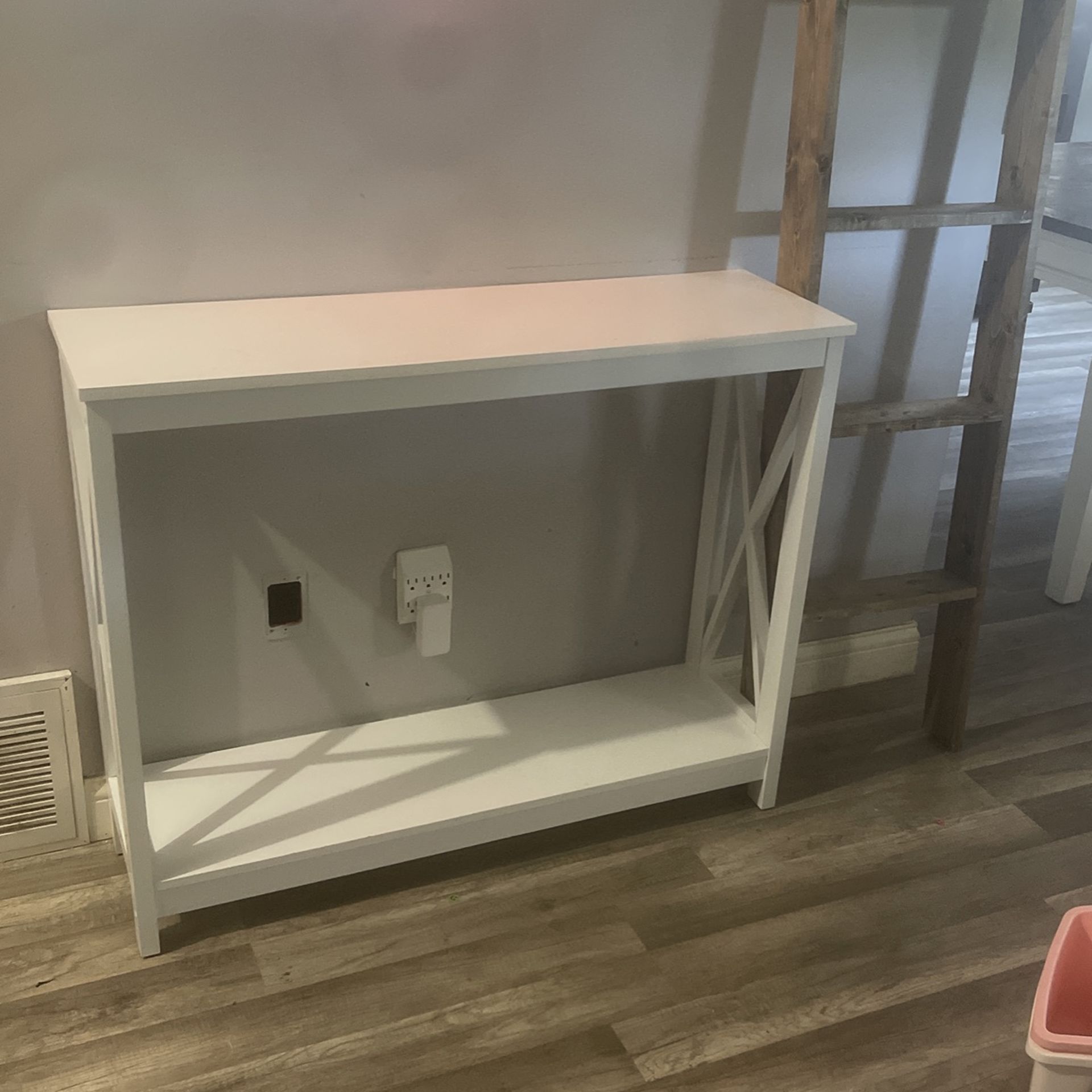 Farmhouse Entry Table