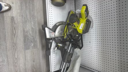 Ryobi TSS103 15-amp 10-inch Miter Saw