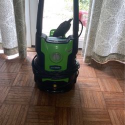 Pressure Washer (Greenworks)