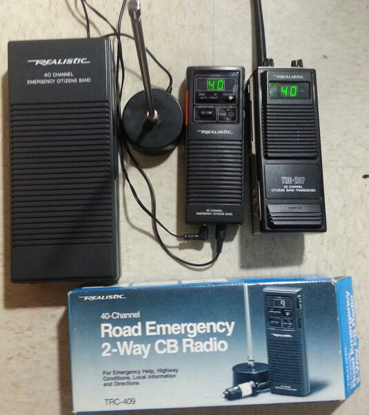 realistic TRC-409 40-Channel Road Emergency 2-Way CB Radio Transceiver for  Sale in Lynnwood, WA OfferUp
