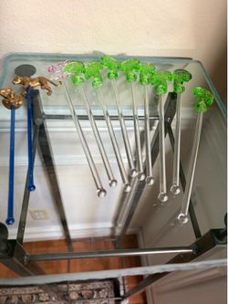 8 green palm tree swizzle stick + 3 more