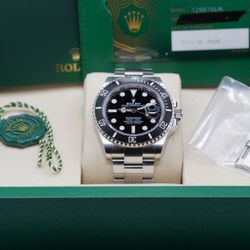 Rolex Submariner 126610LN - 2025 - Full Set