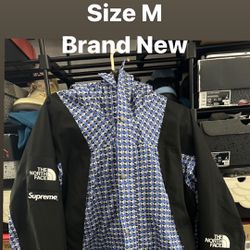 Supreme North face And Hoodies