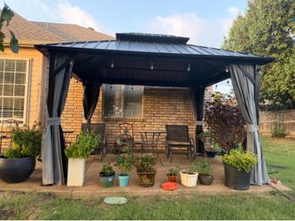 Gazebo 10’x10’