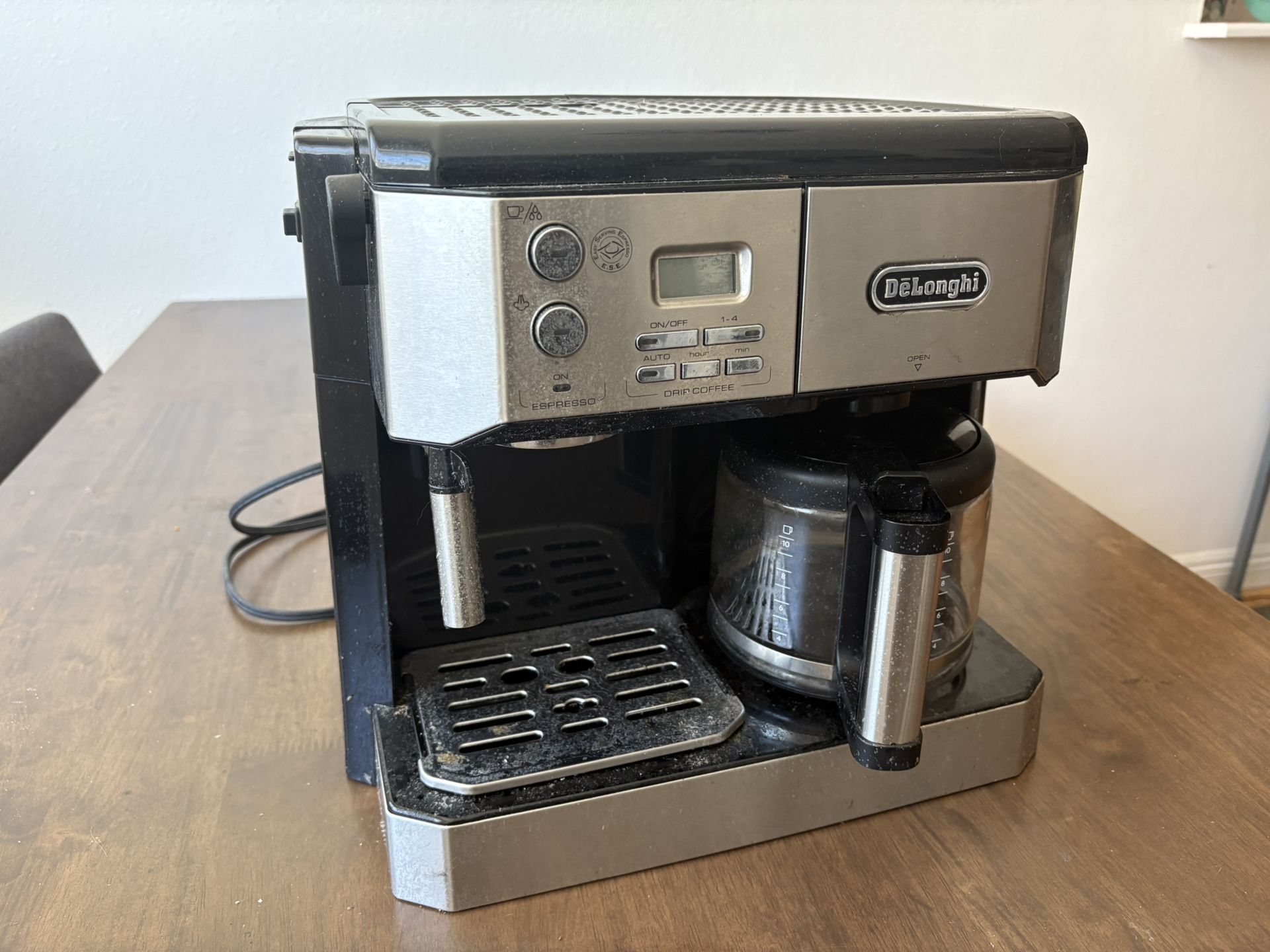 FREE coffee and espresso machine - needs minor repair